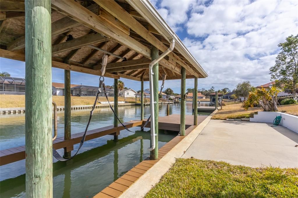 Active With Contract: $569,000 (3 beds, 2 baths, 2629 Square Feet)
