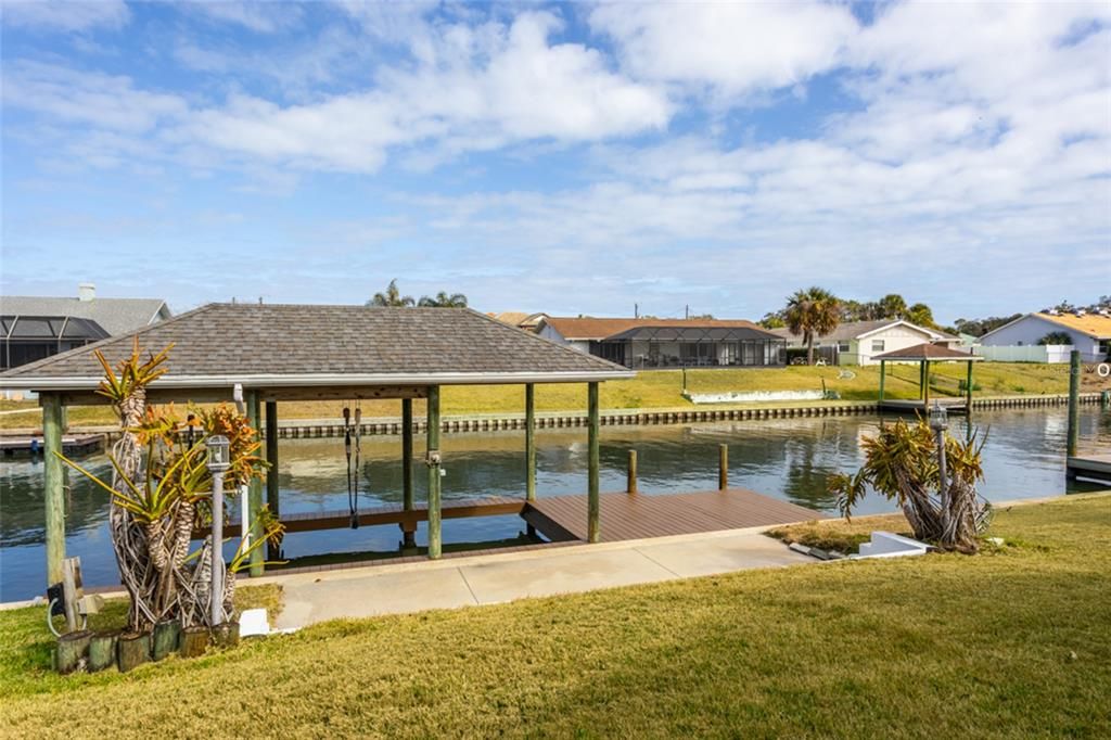 Active With Contract: $569,000 (3 beds, 2 baths, 2629 Square Feet)