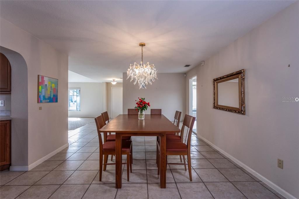 Active With Contract: $569,000 (3 beds, 2 baths, 2629 Square Feet)