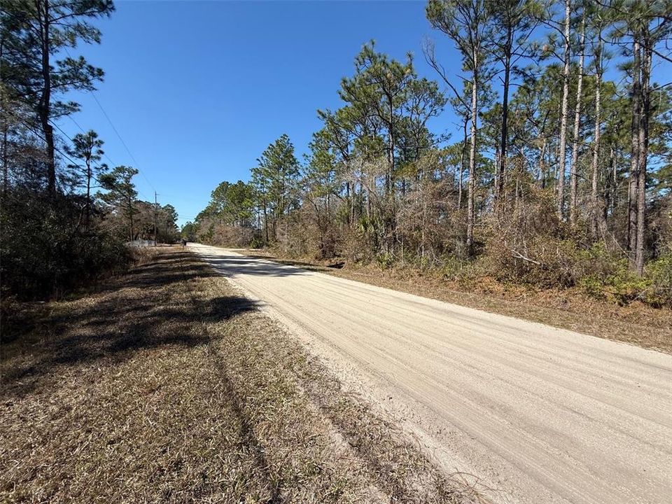 En Venta: $45,000 (1.14 acres)