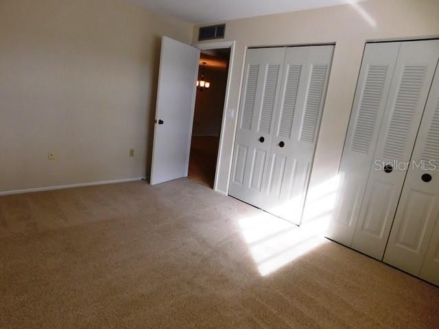 出租: $1,900 (2 贝兹, 2 浴室, 1064 平方英尺)