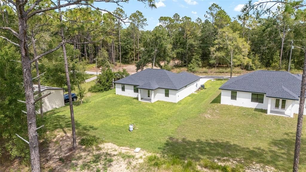 For Rent: $2,350 (4 beds, 2 baths, 1571 Square Feet)