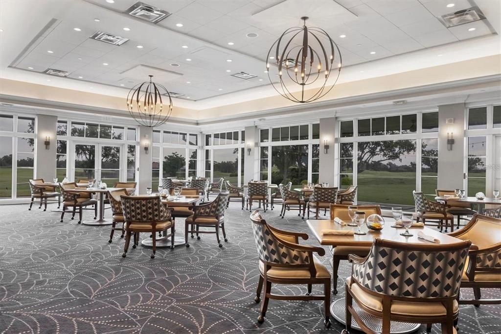 For Sale: $2,695,000 (5 beds, 6 baths, 7639 Square Feet)