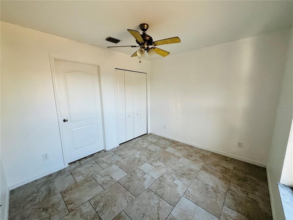 На продажу: $259,900 (3 спален, 2 ванн, 1462 Квадратных фут)