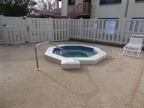 For Sale: $146,900 (2 beds, 2 baths, 1125 Square Feet)