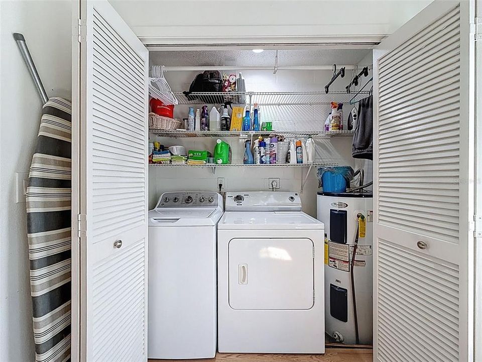 For Sale: $146,900 (2 beds, 2 baths, 1125 Square Feet)