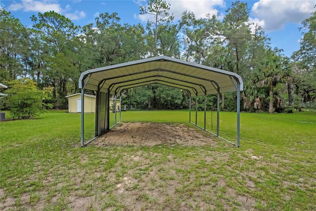 For Sale: $214,500 (2 beds, 2 baths, 936 Square Feet)
