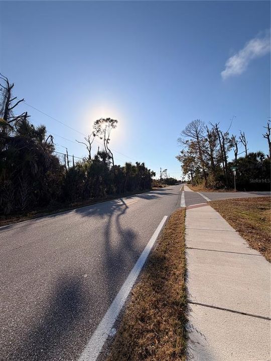 En Venta: $32,000 (0.23 acres)