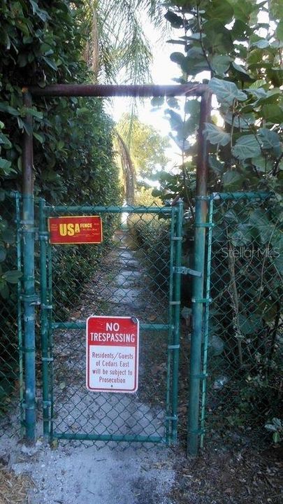 待售: $1,100,000 (0.26 acres)