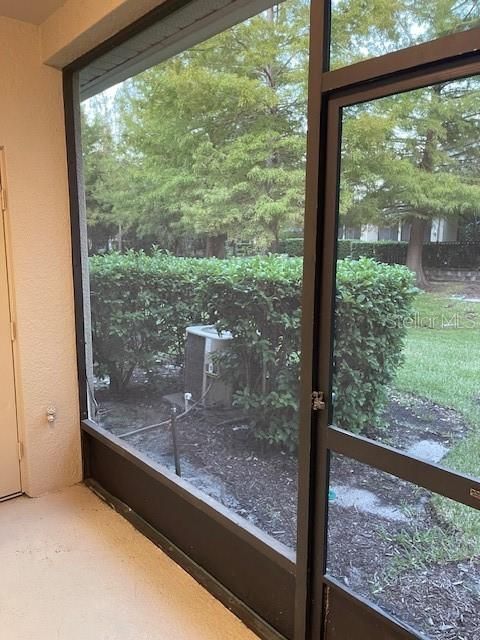 For Sale: $240,000 (2 beds, 2 baths, 1152 Square Feet)