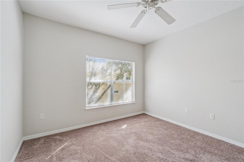 Activo con contrato: $225,000 (2 camas, 2 baños, 1280 Pies cuadrados)
