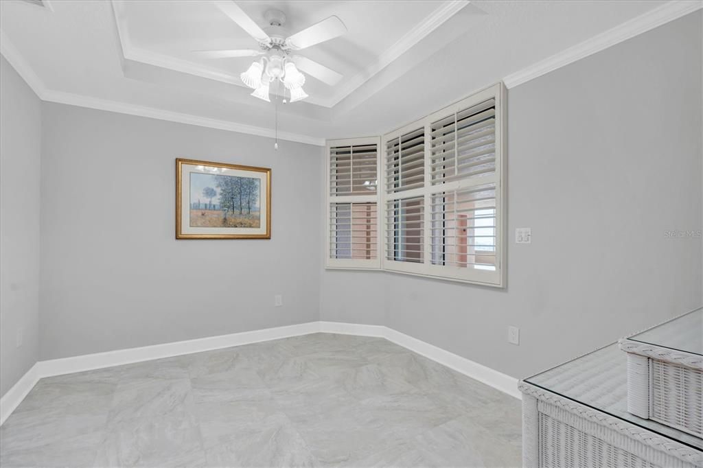 En Venta: $2,500,000 (4 camas, 3 baños, 3700 Pies cuadrados)