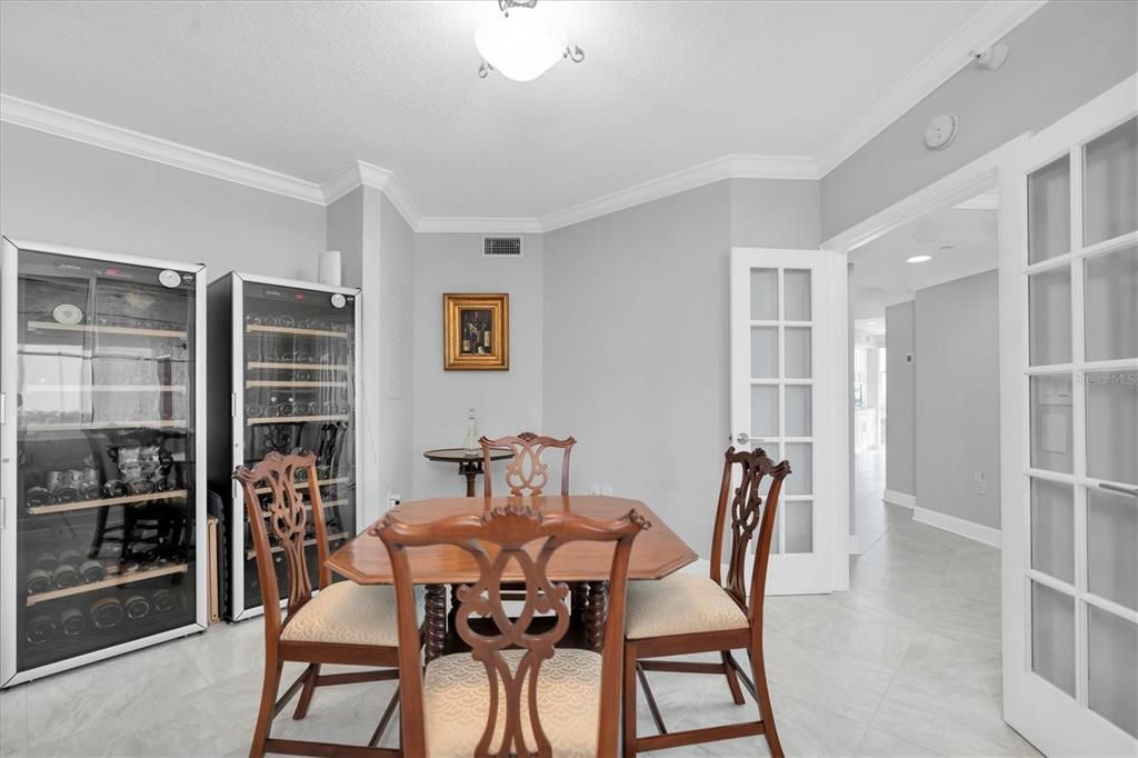 En Venta: $2,500,000 (4 camas, 3 baños, 3700 Pies cuadrados)
