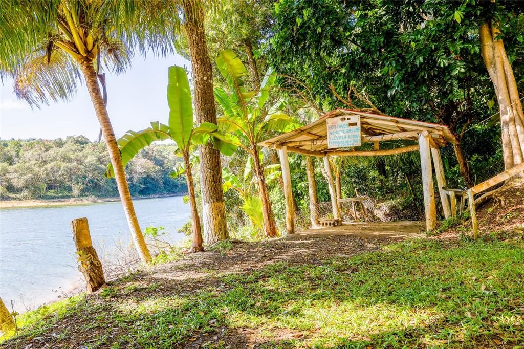 For Sale: $1,600,000 (23 beds, 4 baths, 11501 Square Feet)