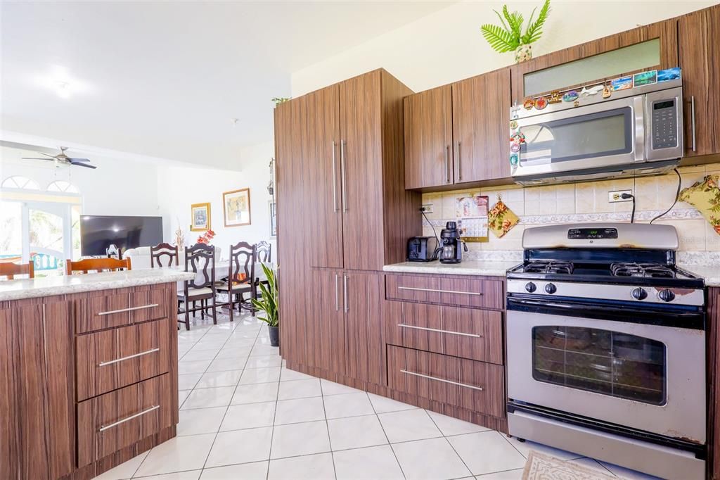 For Sale: $1,600,000 (23 beds, 4 baths, 11501 Square Feet)