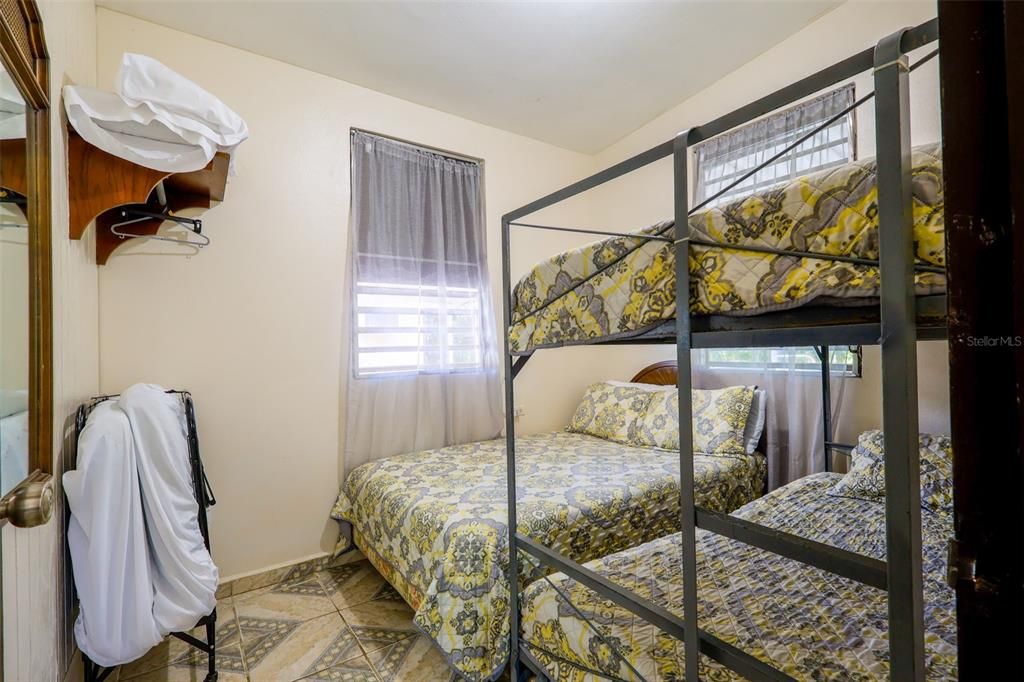 For Sale: $1,600,000 (23 beds, 4 baths, 11501 Square Feet)