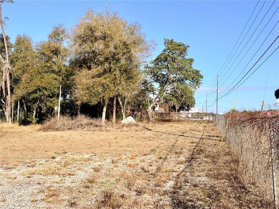 En Venta: $199,000 (3.19 acres)