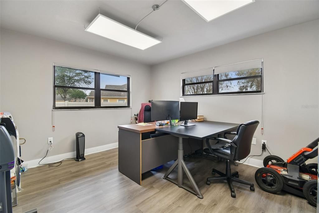 For Sale: $487,000 (2 beds, 2 baths, 1765 Square Feet)
