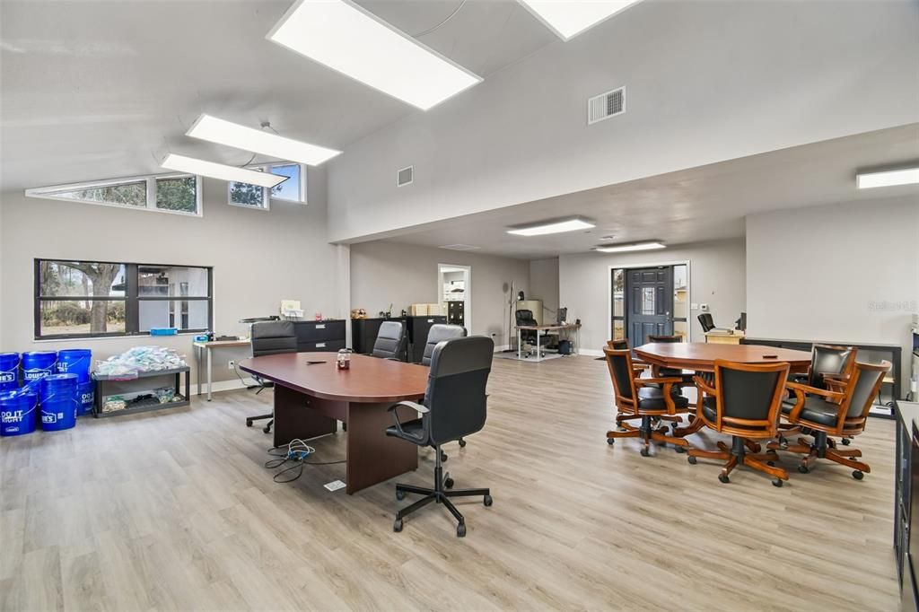 For Sale: $487,000 (2 beds, 2 baths, 1765 Square Feet)