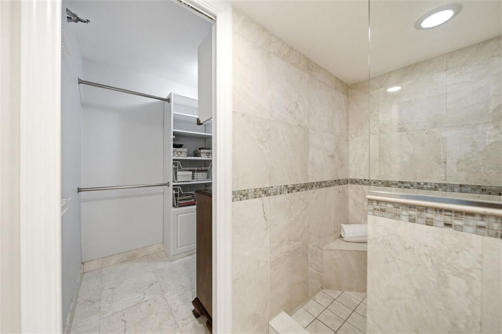 En Venta: $458,500 (2 camas, 2 baños, 1270 Pies cuadrados)