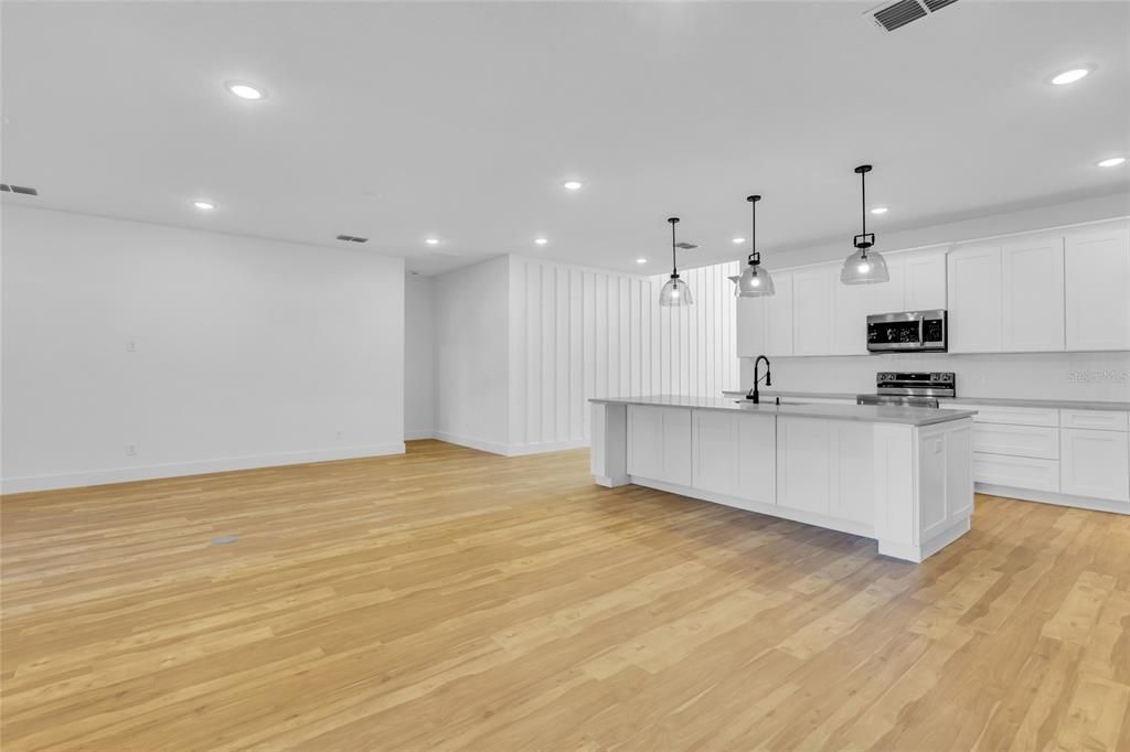 Active With Contract: $469,900 (4 beds, 2 baths, 2180 Square Feet)