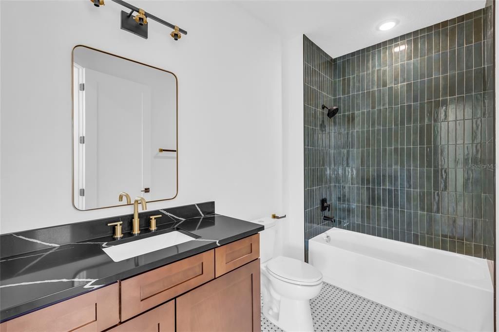 Active With Contract: $469,900 (4 beds, 2 baths, 2180 Square Feet)