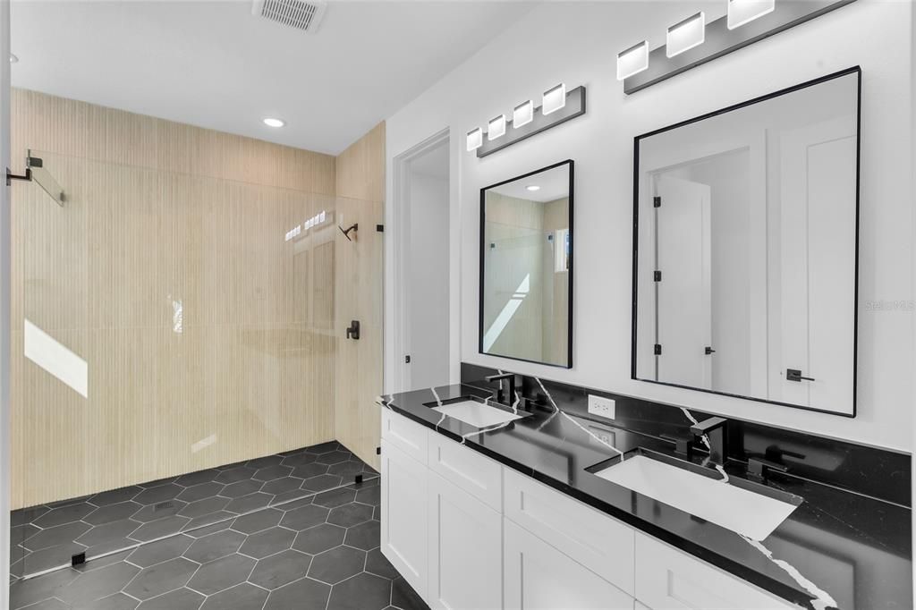 Active With Contract: $469,900 (4 beds, 2 baths, 2180 Square Feet)