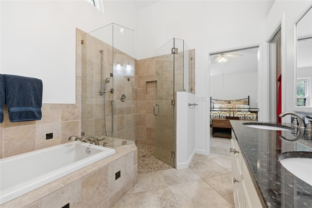 Active With Contract: $339,000 (3 beds, 2 baths, 1361 Square Feet)