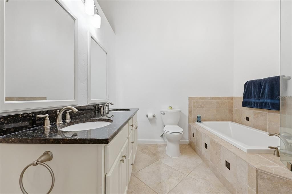 Active With Contract: $339,000 (3 beds, 2 baths, 1361 Square Feet)