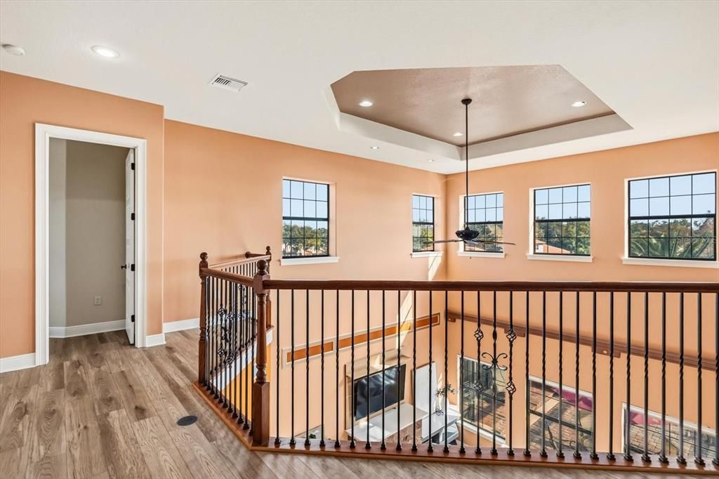 For Sale: $2,750,000 (6 beds, 6 baths, 5882 Square Feet)