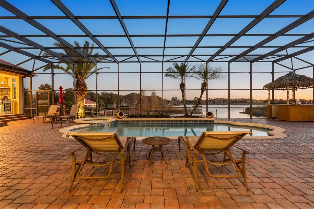 For Sale: $2,750,000 (6 beds, 6 baths, 5882 Square Feet)