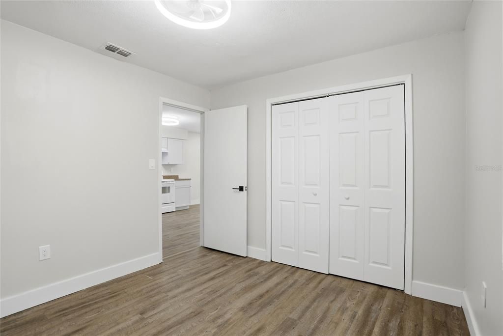 For Sale: $204,999 (3 beds, 1 baths, 986 Square Feet)