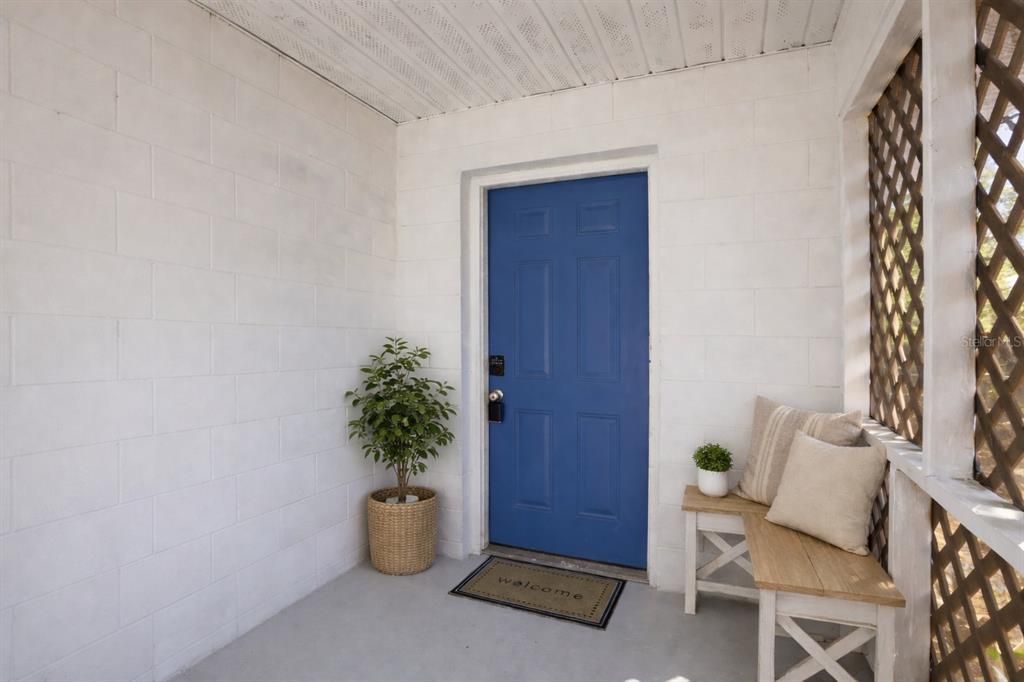 For Sale: $204,999 (3 beds, 1 baths, 986 Square Feet)