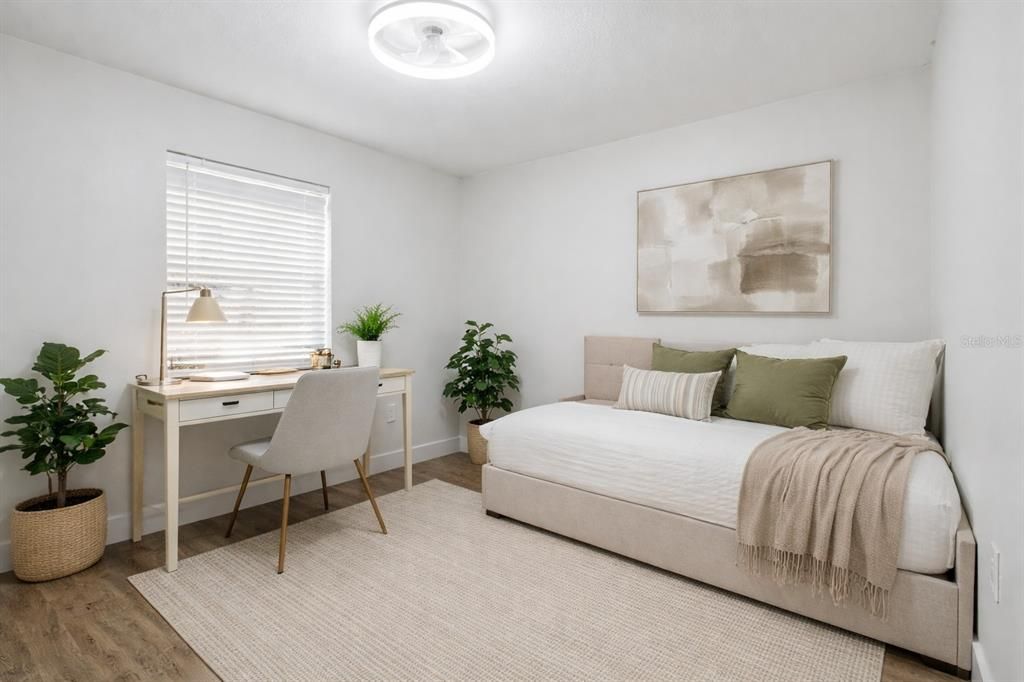 For Sale: $204,999 (3 beds, 1 baths, 986 Square Feet)