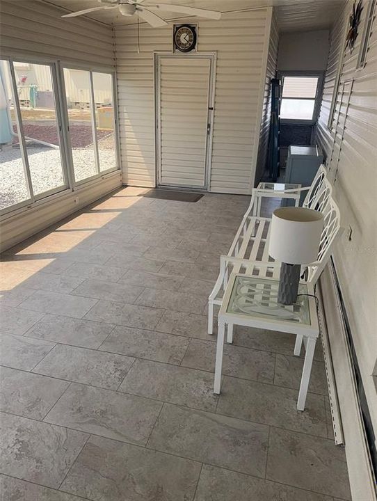 For Sale: $239,900 (2 beds, 2 baths, 1165 Square Feet)