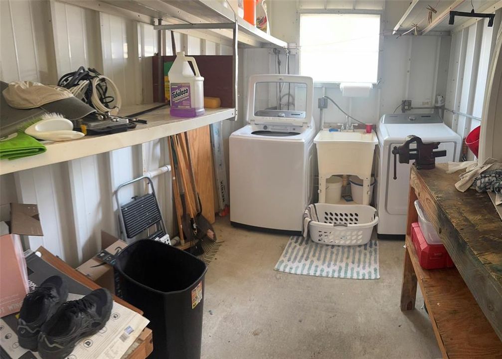 For Sale: $239,900 (2 beds, 2 baths, 1165 Square Feet)
