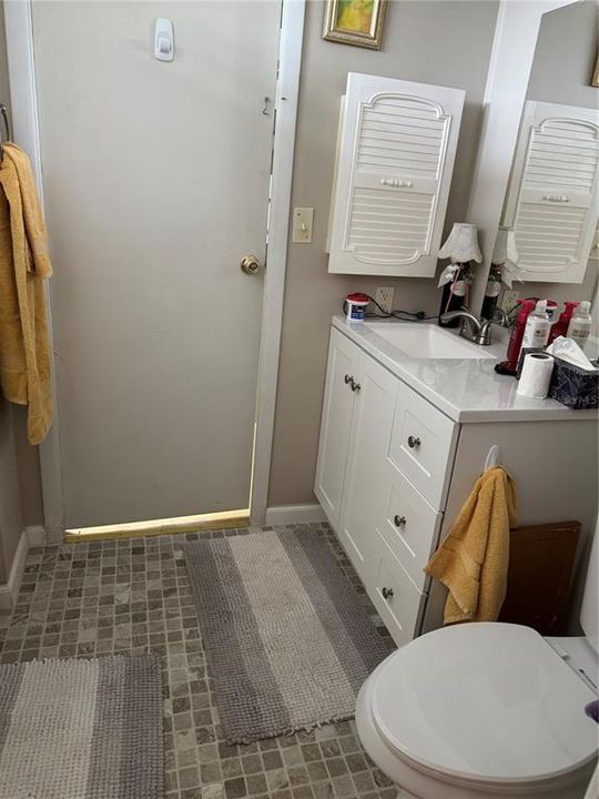 For Sale: $169,900 (2 beds, 2 baths, 1318 Square Feet)