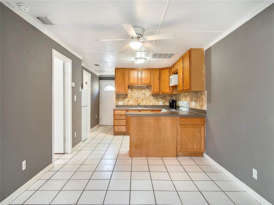 En Venta: $130,000 (2 camas, 1 baños, 704 Pies cuadrados)
