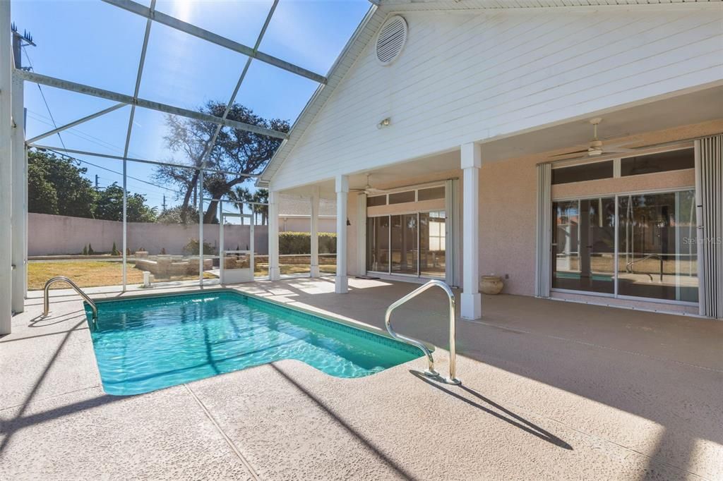 En Venta: $499,000 (2 camas, 2 baños, 1407 Pies cuadrados)