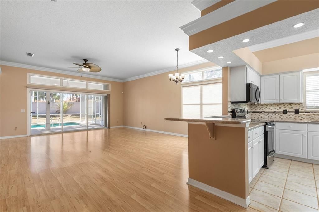 En Venta: $499,000 (2 camas, 2 baños, 1407 Pies cuadrados)
