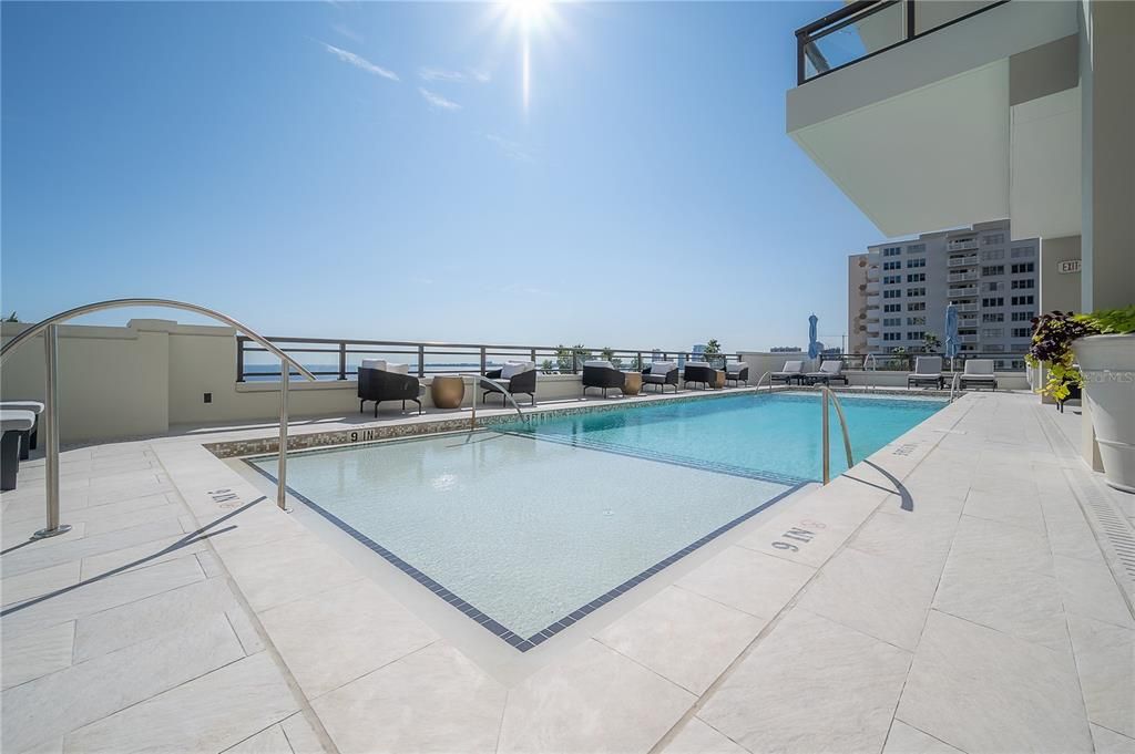 For Rent: $8,500 (2 beds, 2 baths, 1821 Square Feet)