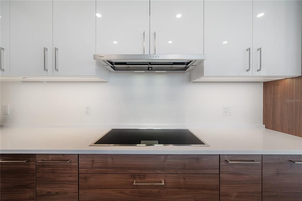 For Rent: $8,500 (2 beds, 2 baths, 1821 Square Feet)