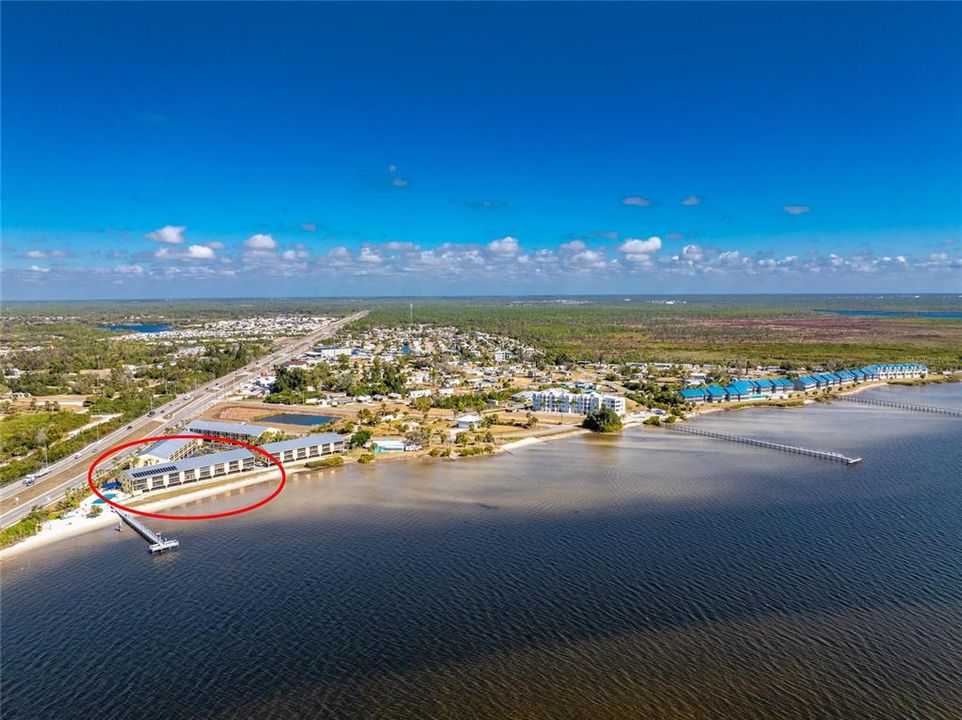 For Sale: $274,900 (2 beds, 2 baths, 1150 Square Feet)