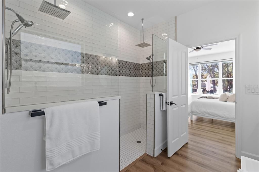For Sale: $895,000 (3 beds, 2 baths, 2237 Square Feet)