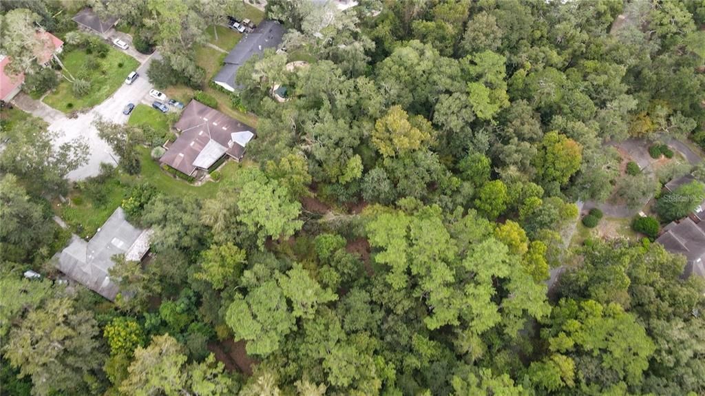 待售: $425,000 (1.98 acres)