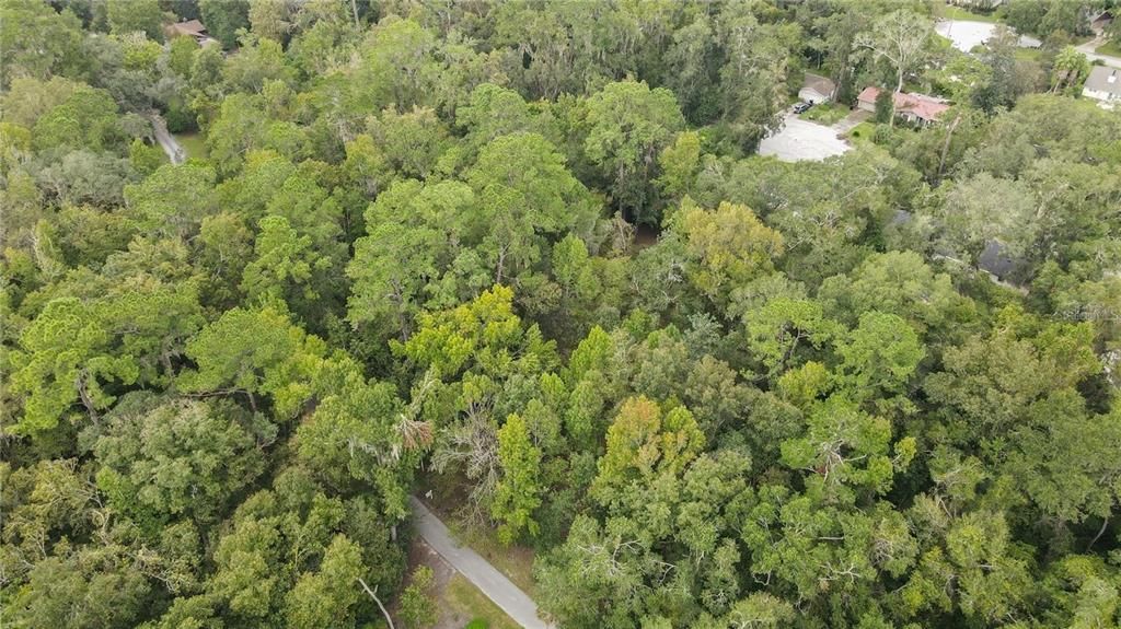 待售: $425,000 (1.98 acres)