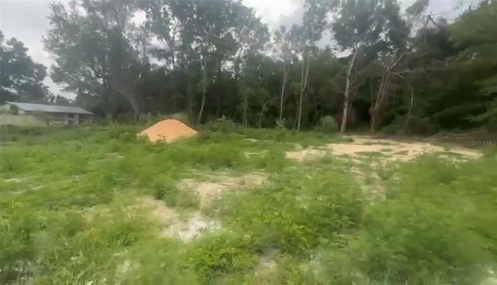 На продажу: $26,500 (0.18 acres)