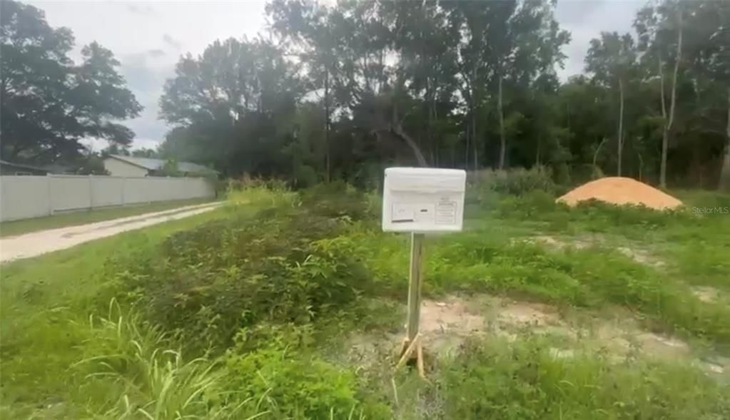 На продажу: $26,500 (0.18 acres)