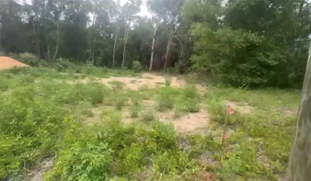 На продажу: $26,500 (0.18 acres)