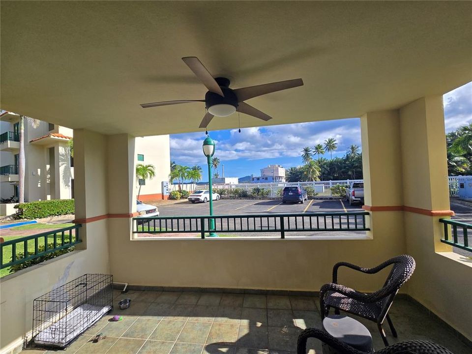 На продажу: $460,000 (2 спален, 2 ванн, 1110 Квадратных фут)